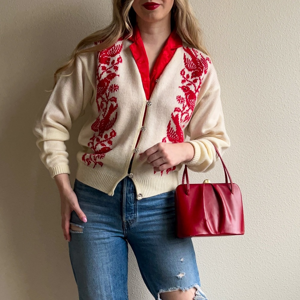 Vintage 1950s Ruby Red Leather Structured Handbag - image 8
